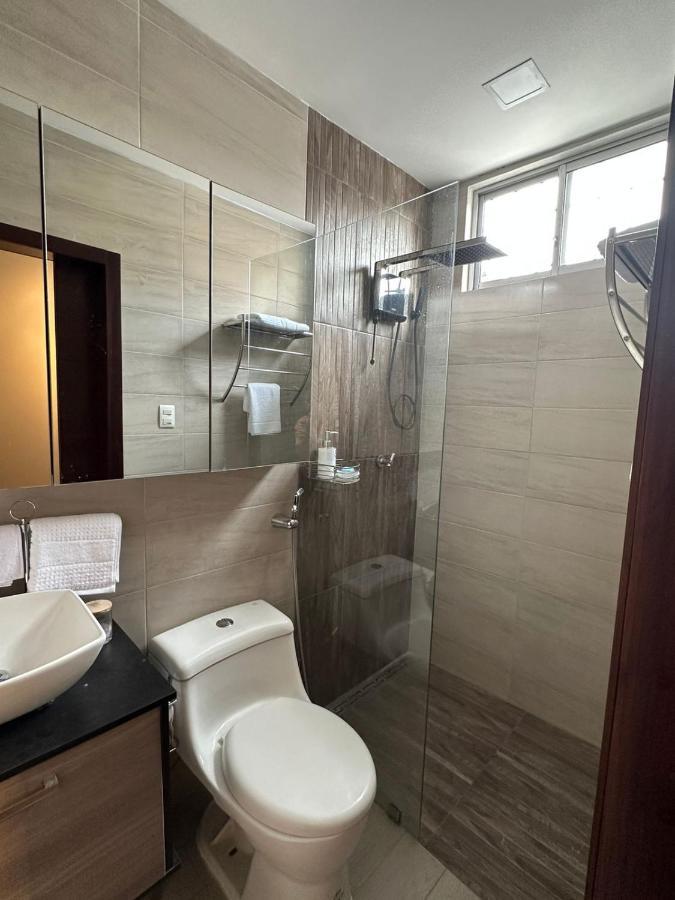 Kiran Lodging Guayaquil Exterior photo